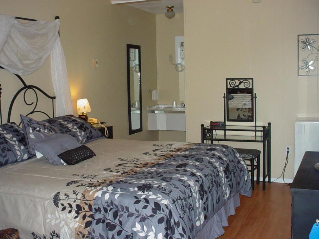 Blue Moon Motel Ниагара-Фолс Номер фото